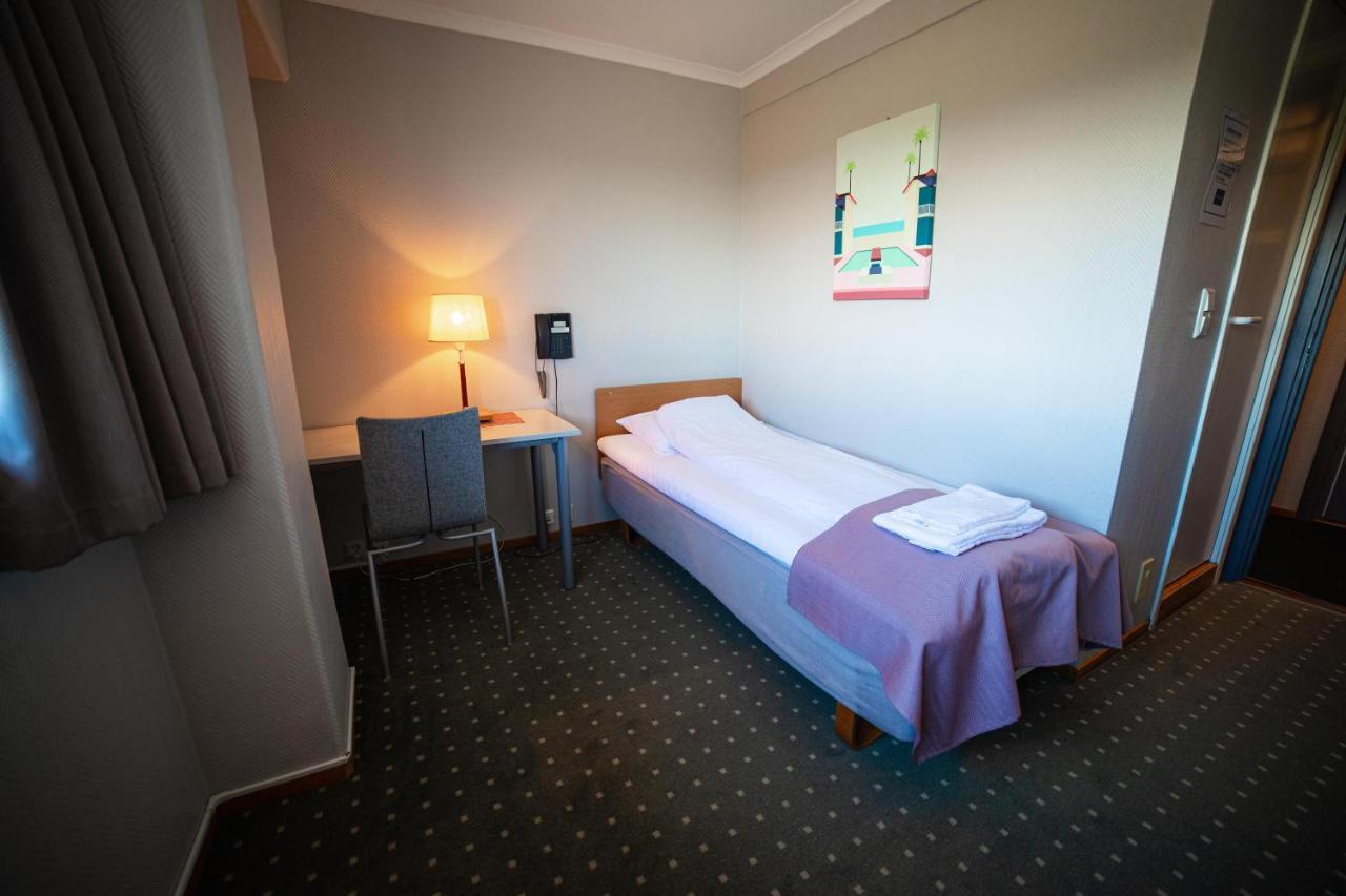 Torp Hotel Саннефіорд Екстер'єр фото